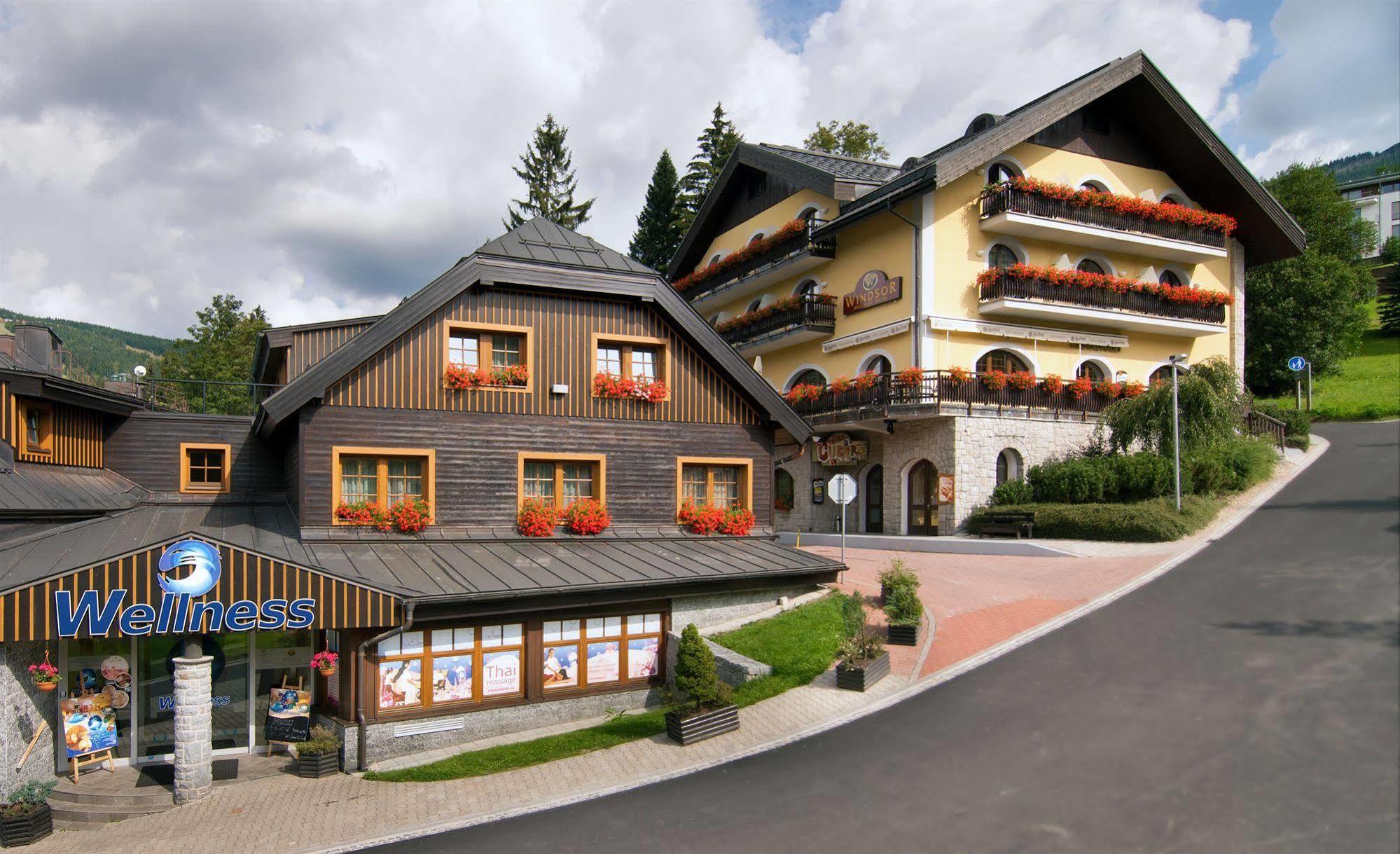 Wellness Hotel Windsor Špindlerŭv Mlýn Buitenkant foto